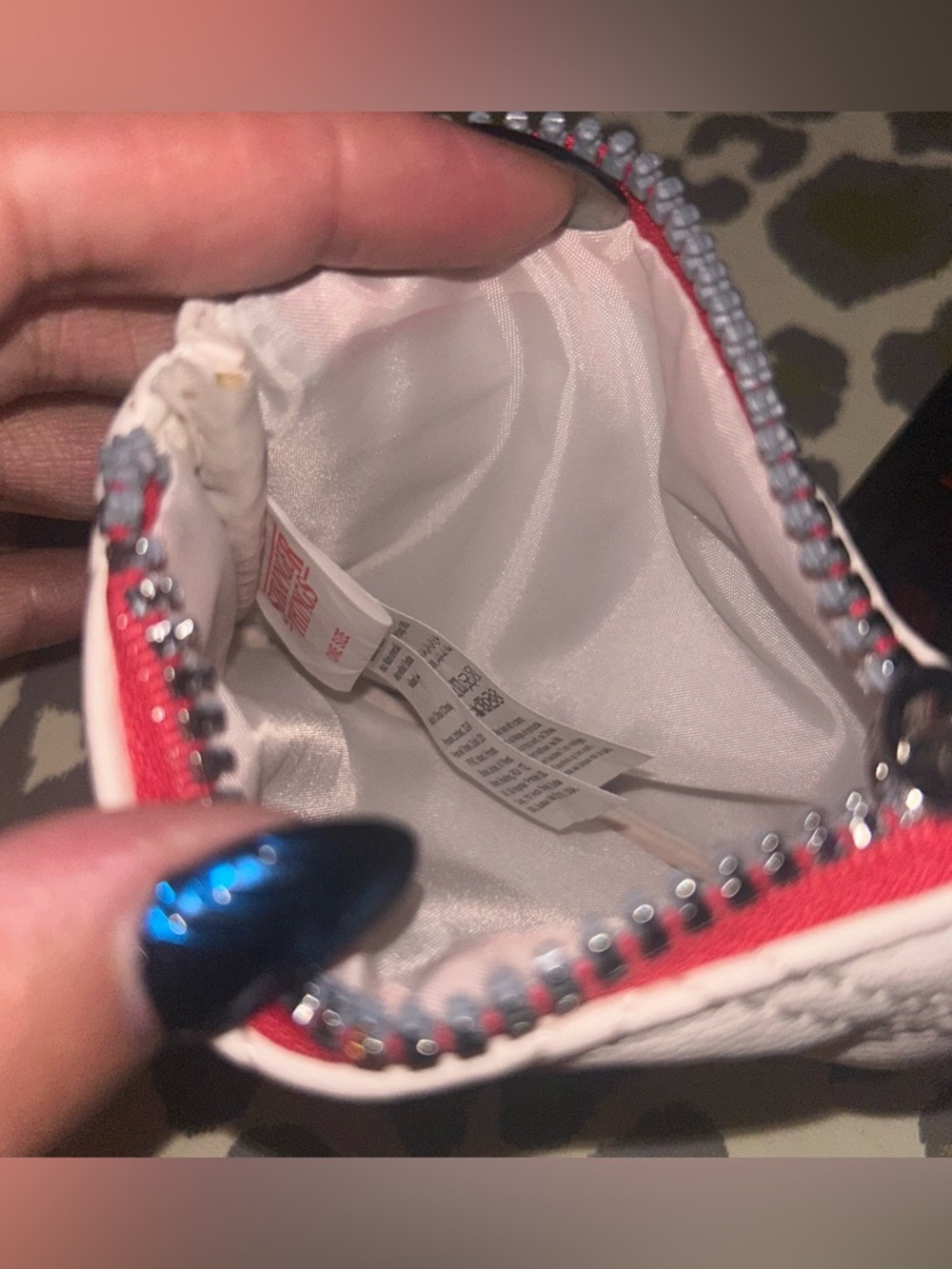 Stranger Things Hellfire Coin Purse - Picture 7 of 9
